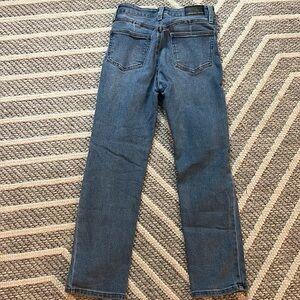 Kendall and Kylie. Iconic high-rise straight. Size one/25. Light color denim.